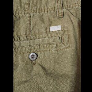 Mens Sz 32 VERY Gently Worn IZOD khaki/Green Cargo Chino Shorts Great Condition